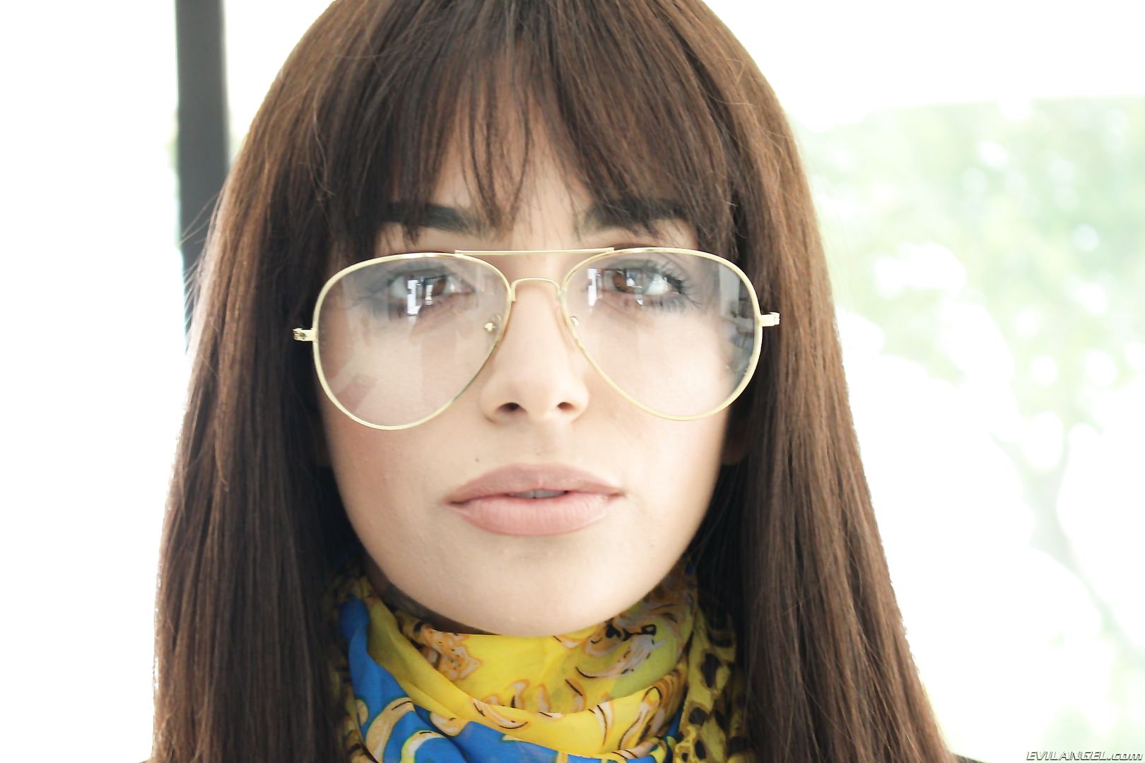 Anal Submission: Leigh Gapes, Squirts