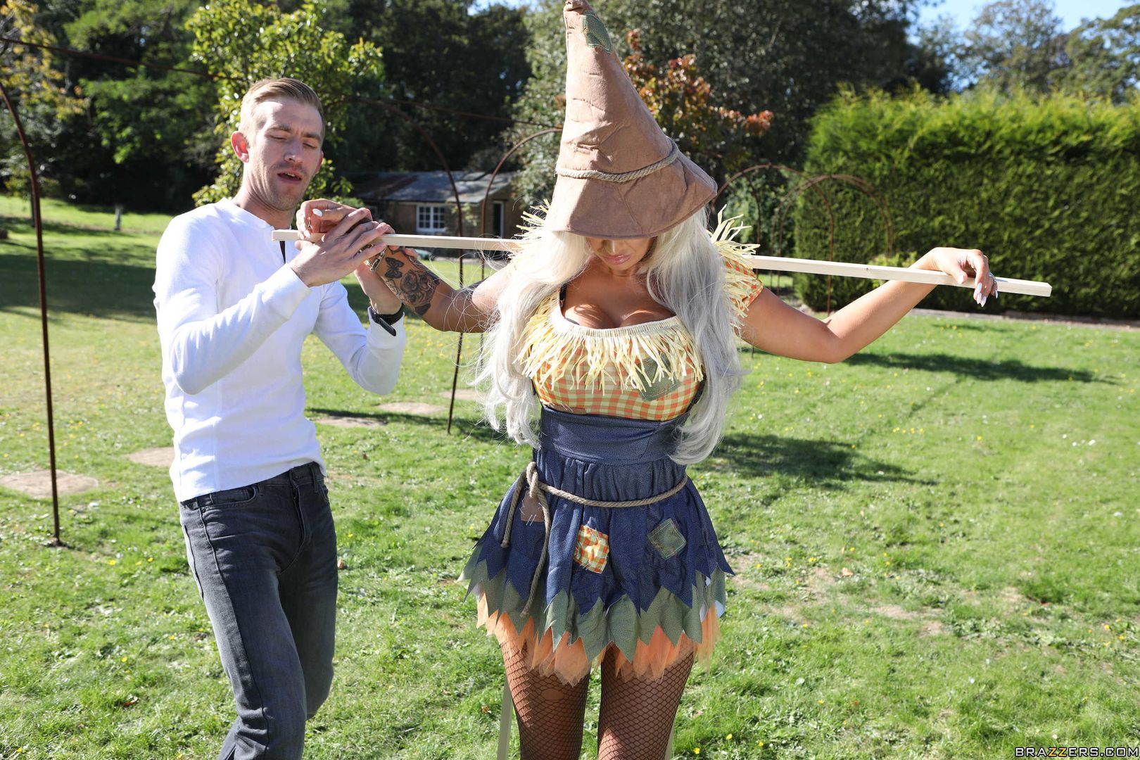 Sex With The Scarecrow