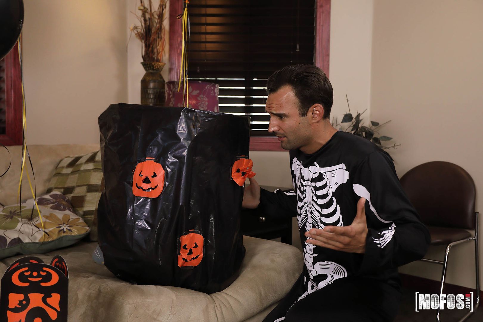 Tiny Trick or Treater