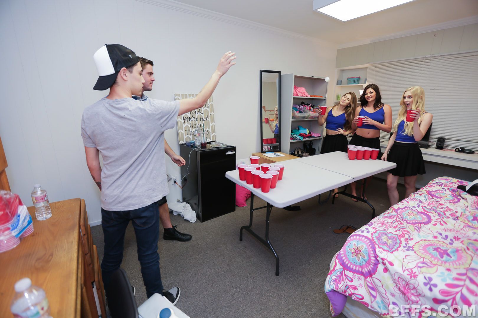 Beer Pong Besties