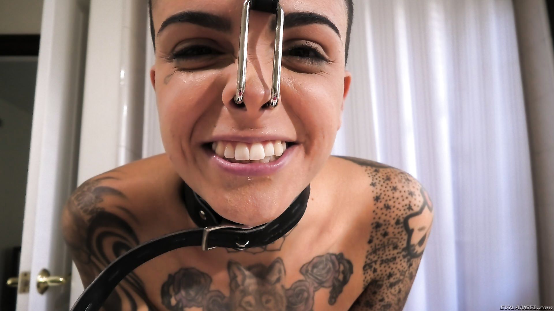 DP 3-Way: Split-Tongued Leigh Squirts!
