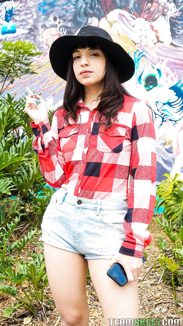 Ham And Pussy Slamwich