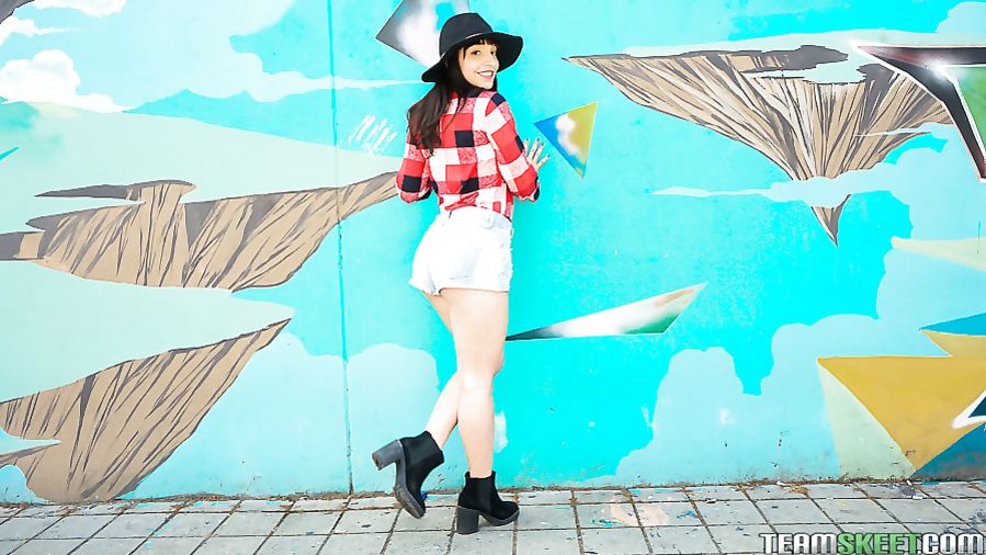 Ham And Pussy Slamwich