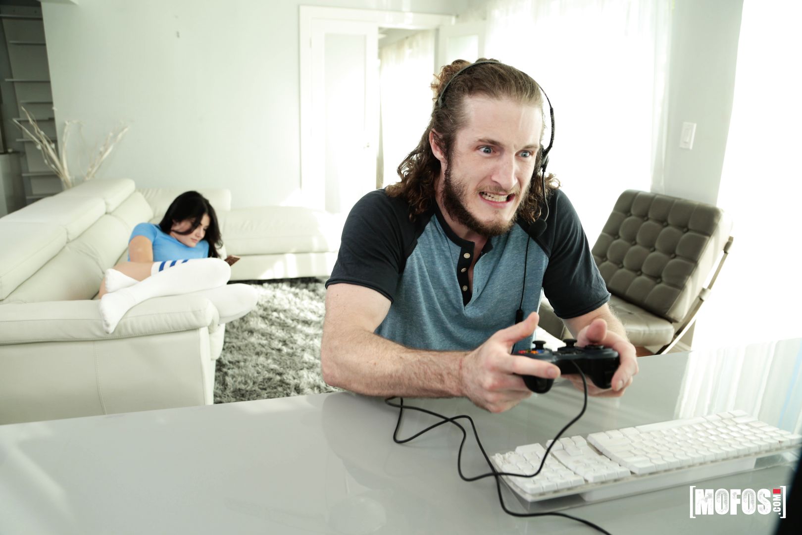 Lazy Sunday Relationship Goals with Adria Rae