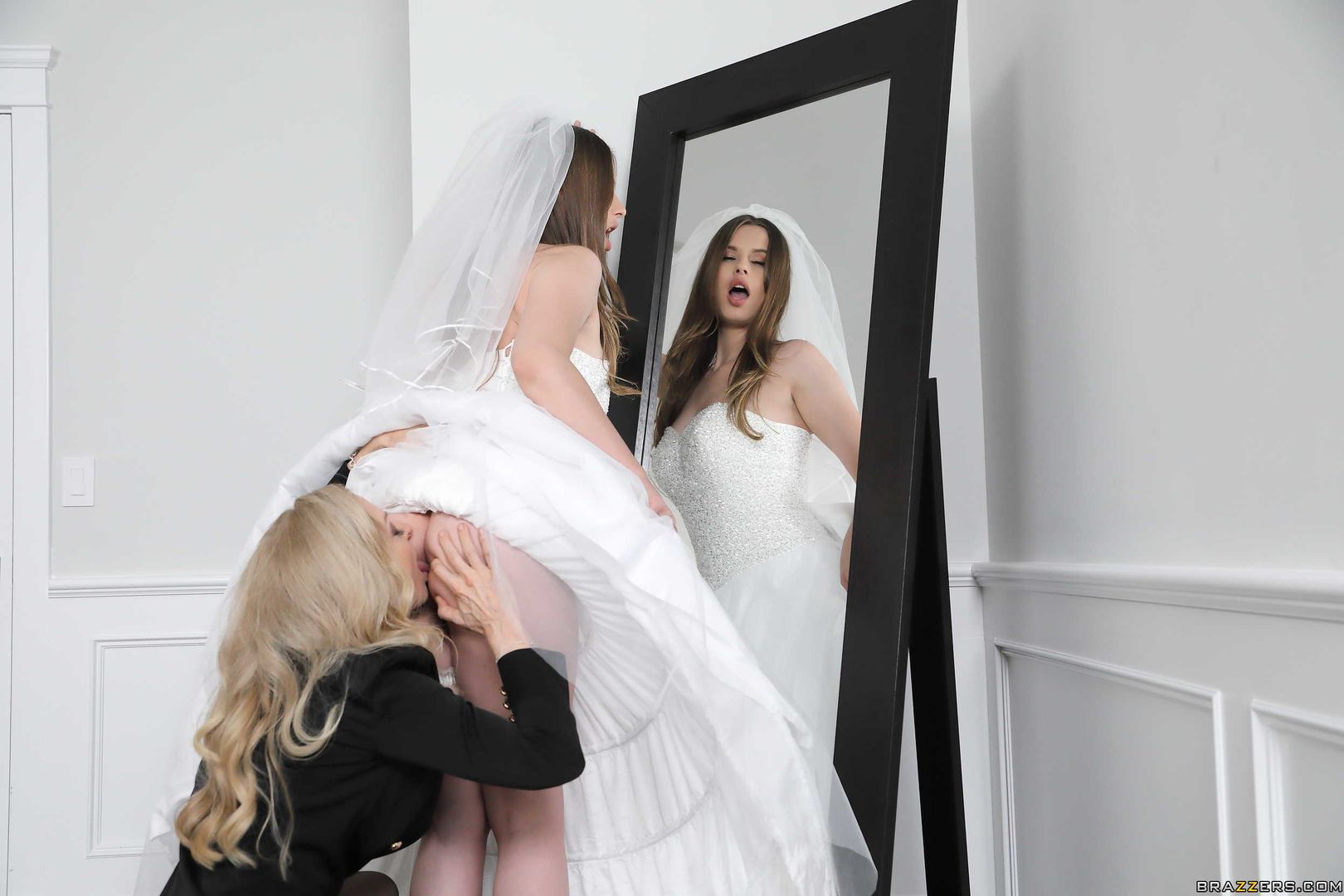 Nina's Chapel of Lust Part 2