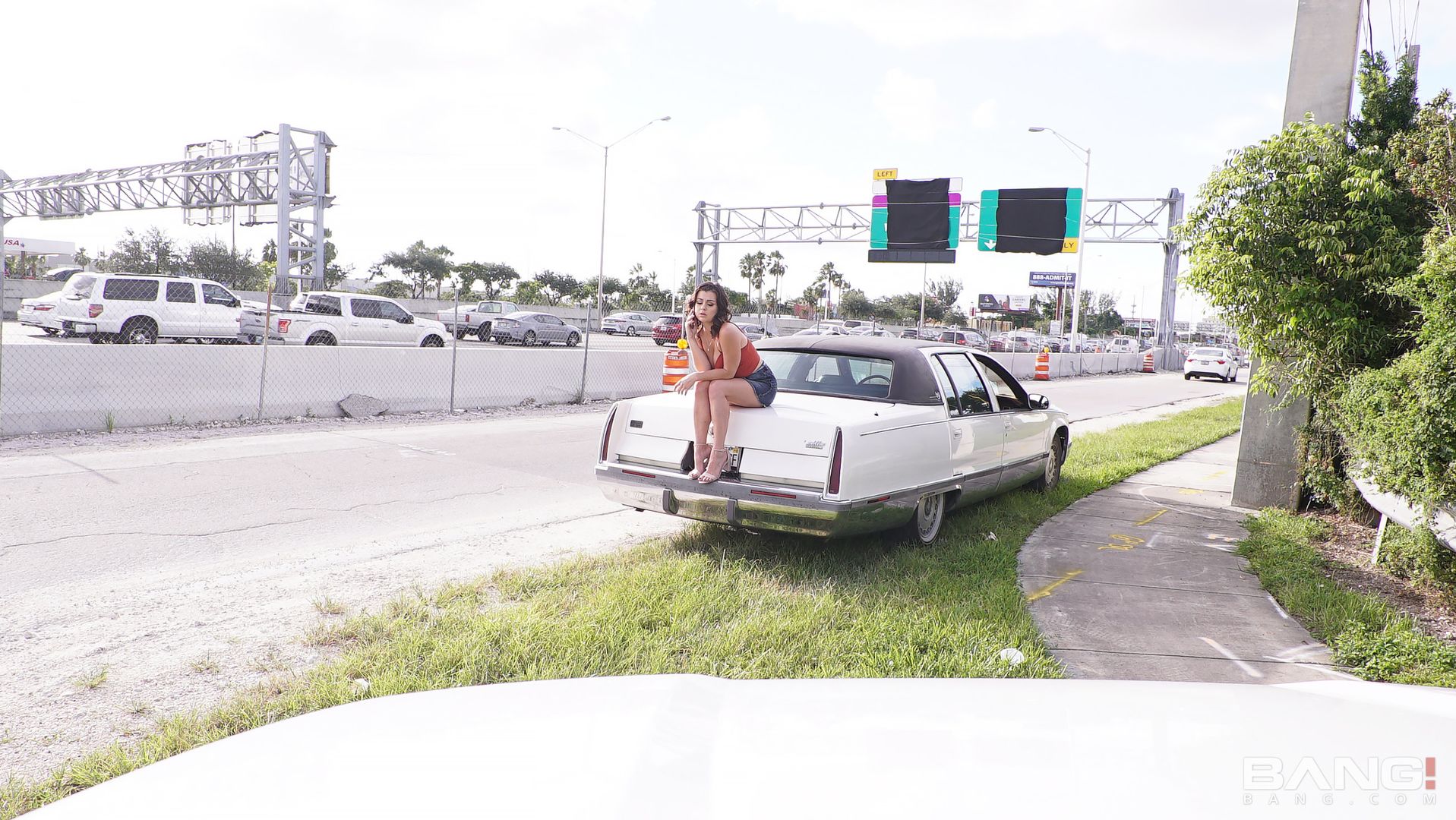 Samantha Gets Her Car Repaired In Exchange For A Mechanic Suck And Fuck