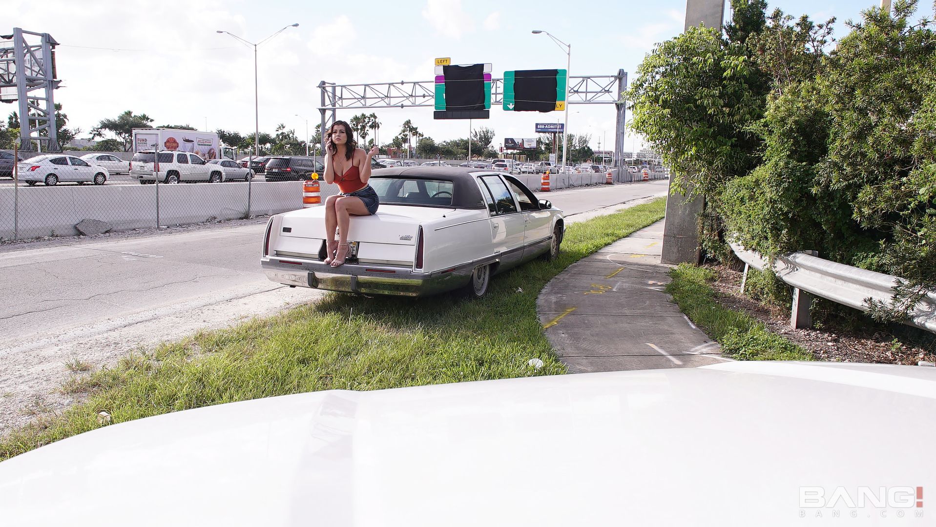 Samantha Gets Her Car Repaired In Exchange For A Mechanic Suck And Fuck