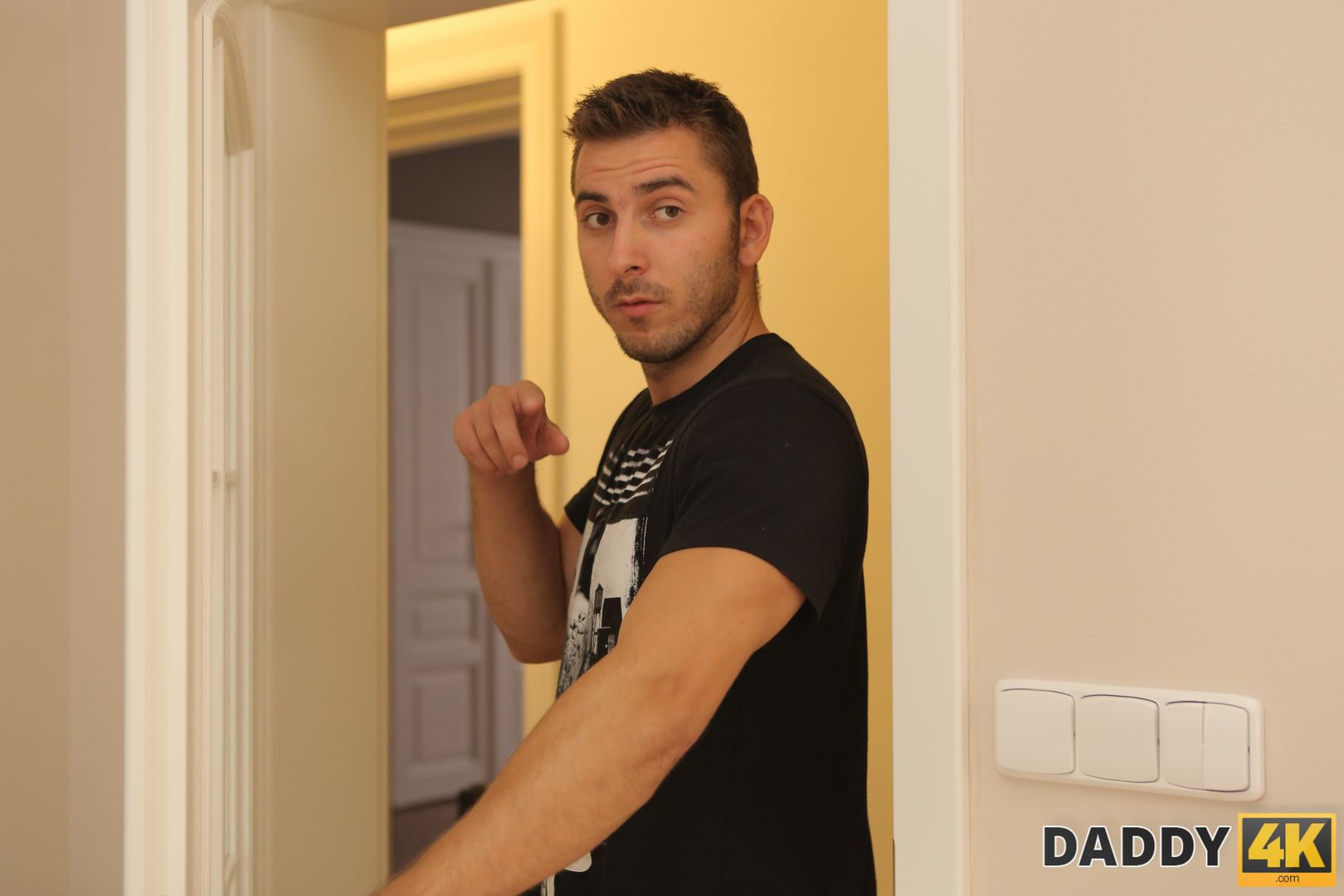 Surprise your girlfriend and she will fuck with your dad