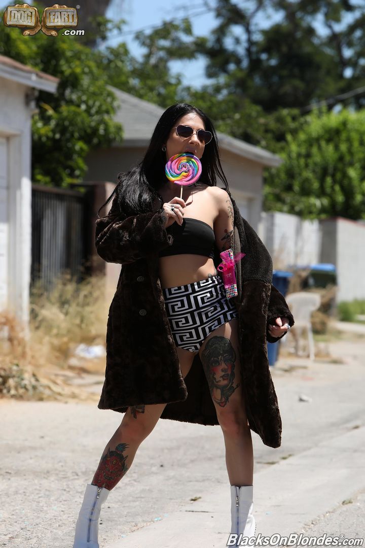 Joanna Angel-BlacksOnBlondes II