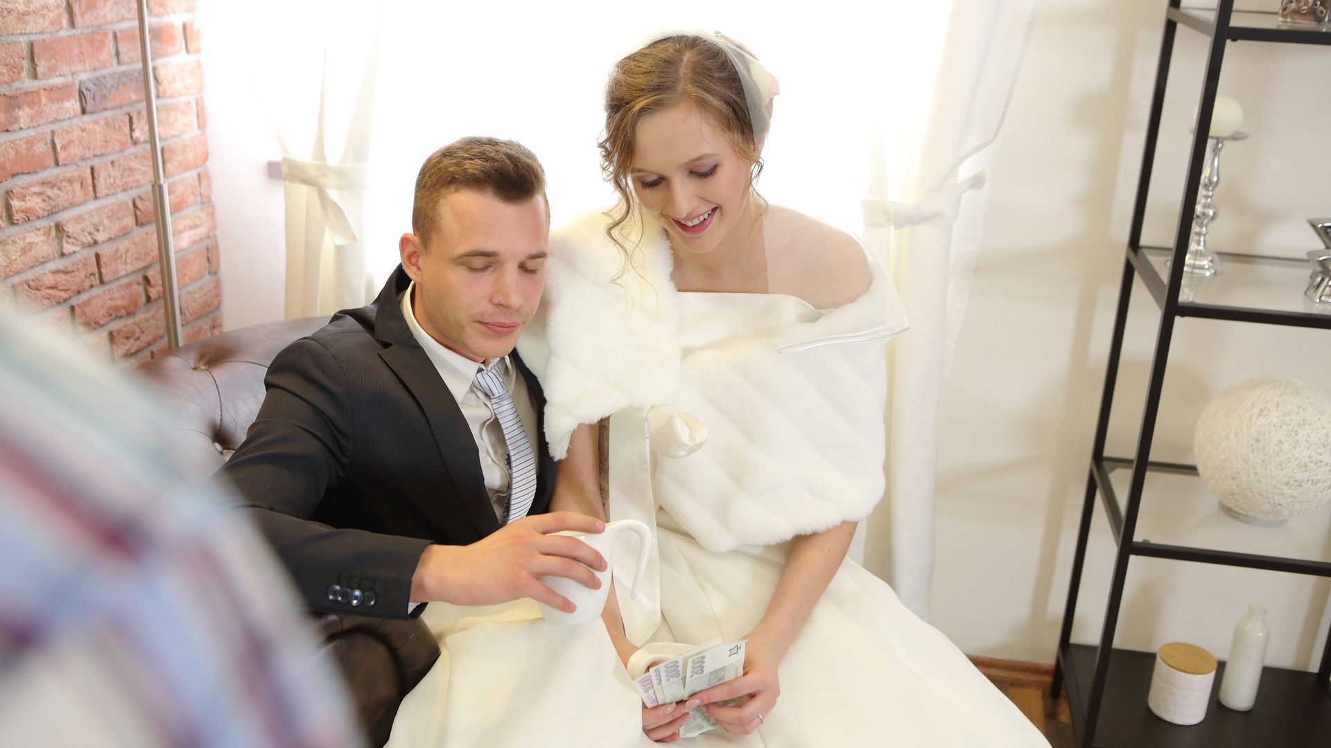 The right of the wedding night was mine