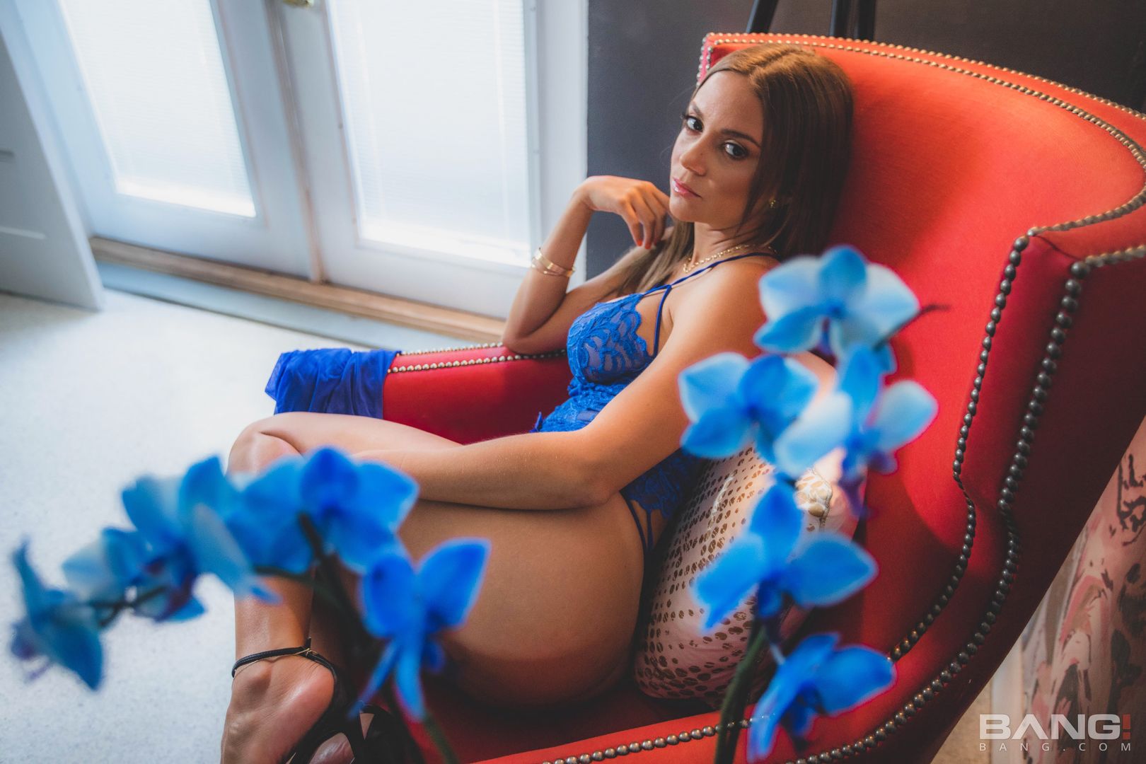 Havana Bleu Is New To The Industry And Loves To Twerk On Big Black Cock