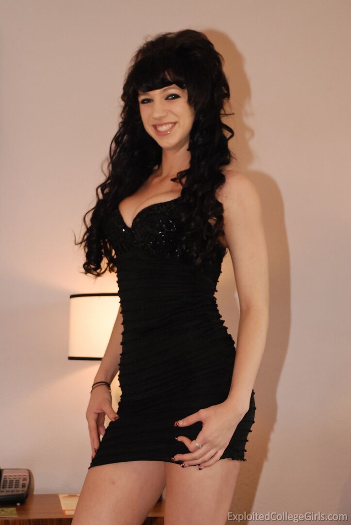 Monica 010730