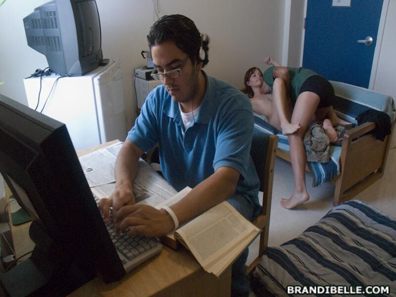 The Oblivious Roomate