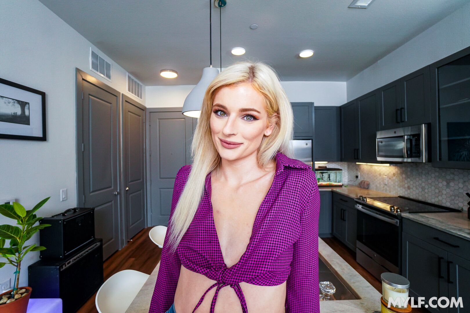 She Loves Her Face Fucked