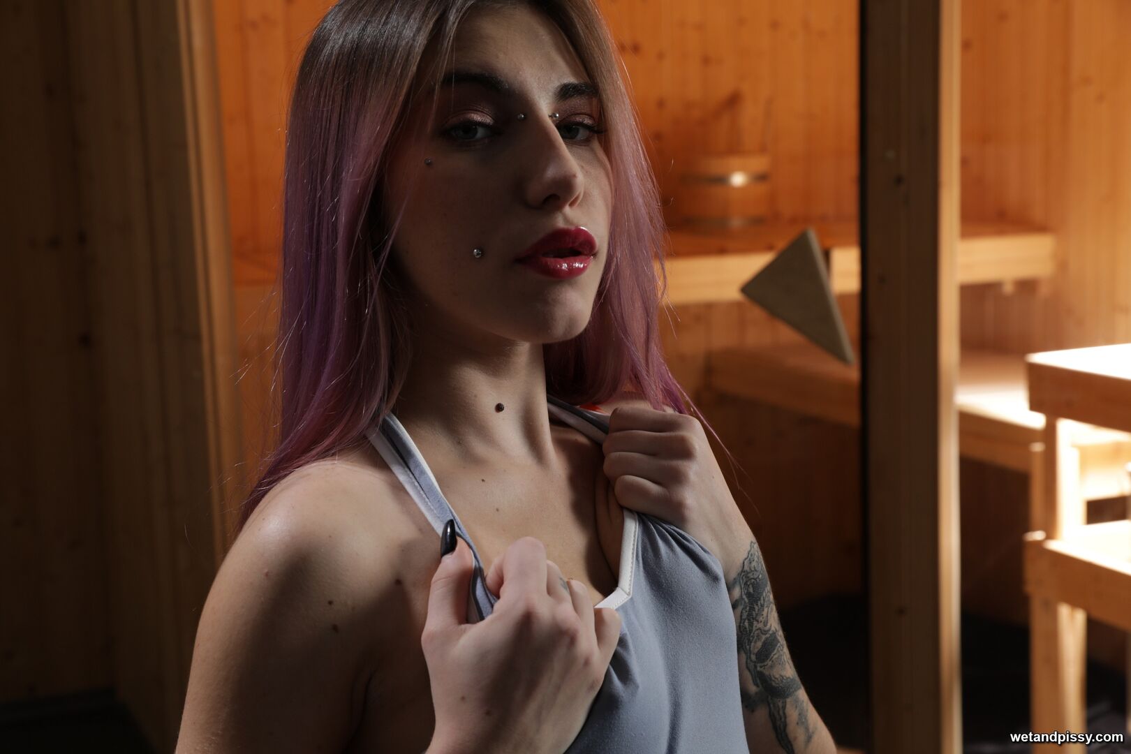 DALIA — SERIOUS SQUIRTER