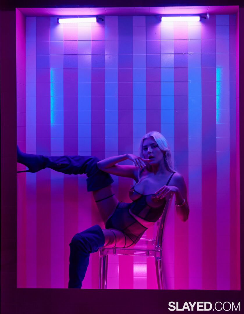 Dollhouse 2
