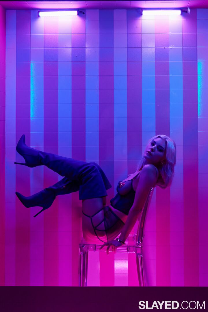 Dollhouse 2