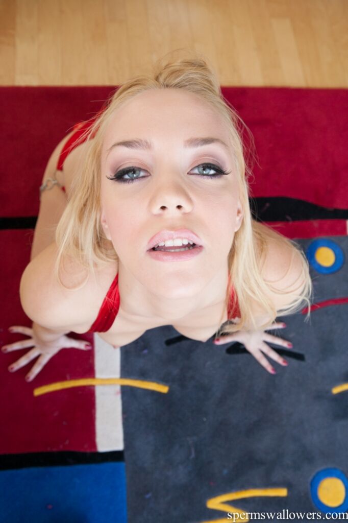 Annette Schwarz Is The Cum Collector