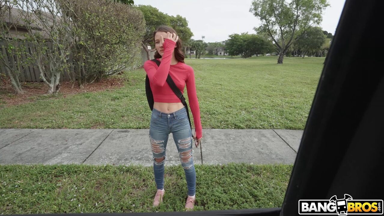 Model Desperate For Cash