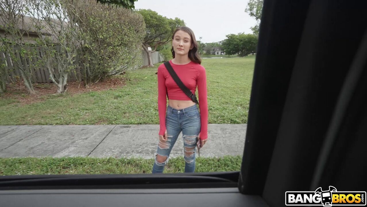 Model Desperate For Cash