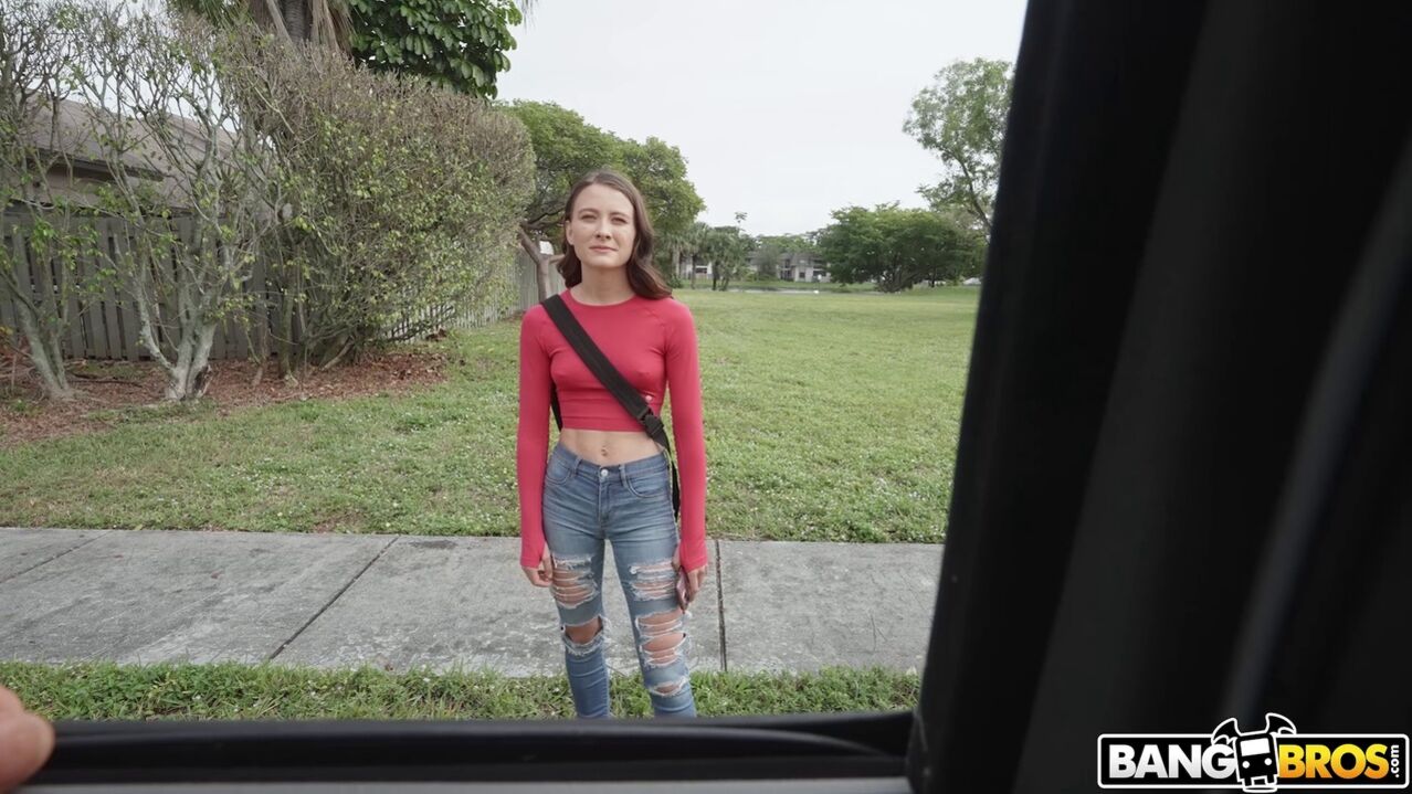 Model Desperate For Cash