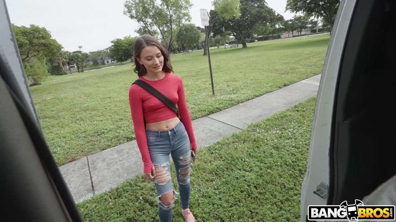 Model Desperate For Cash