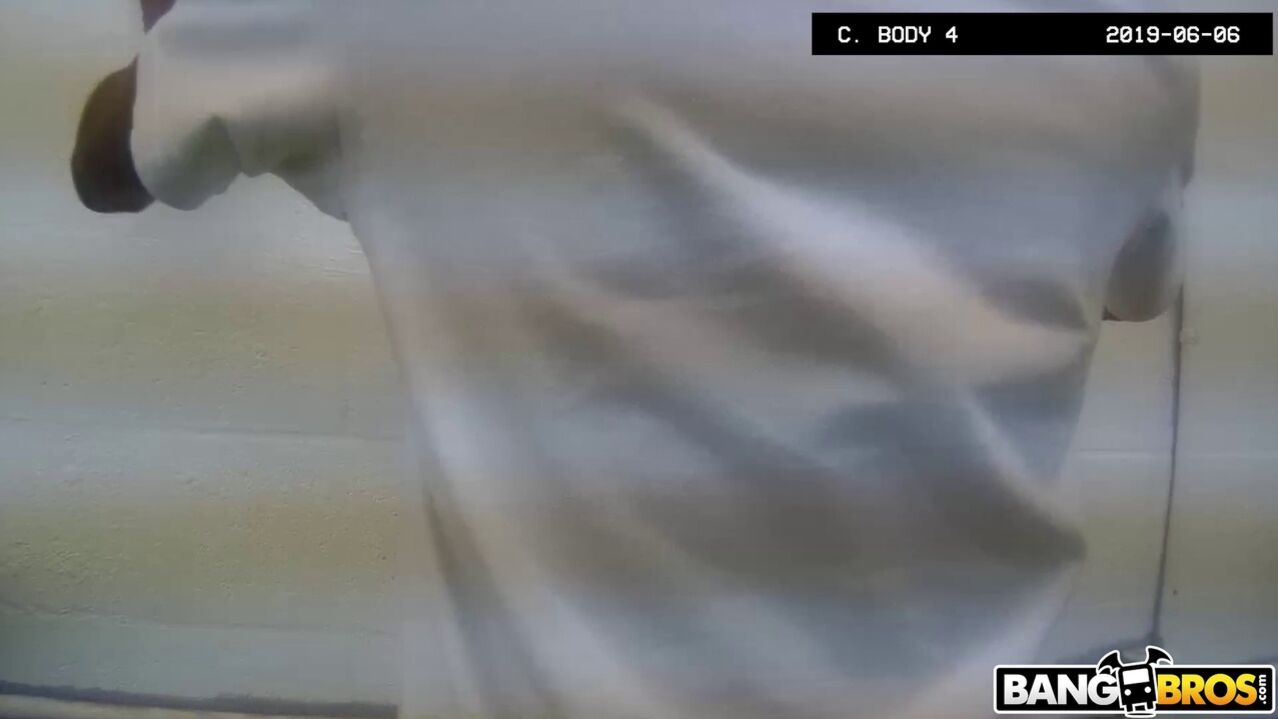 Kailani Kai Fucks Inmate
