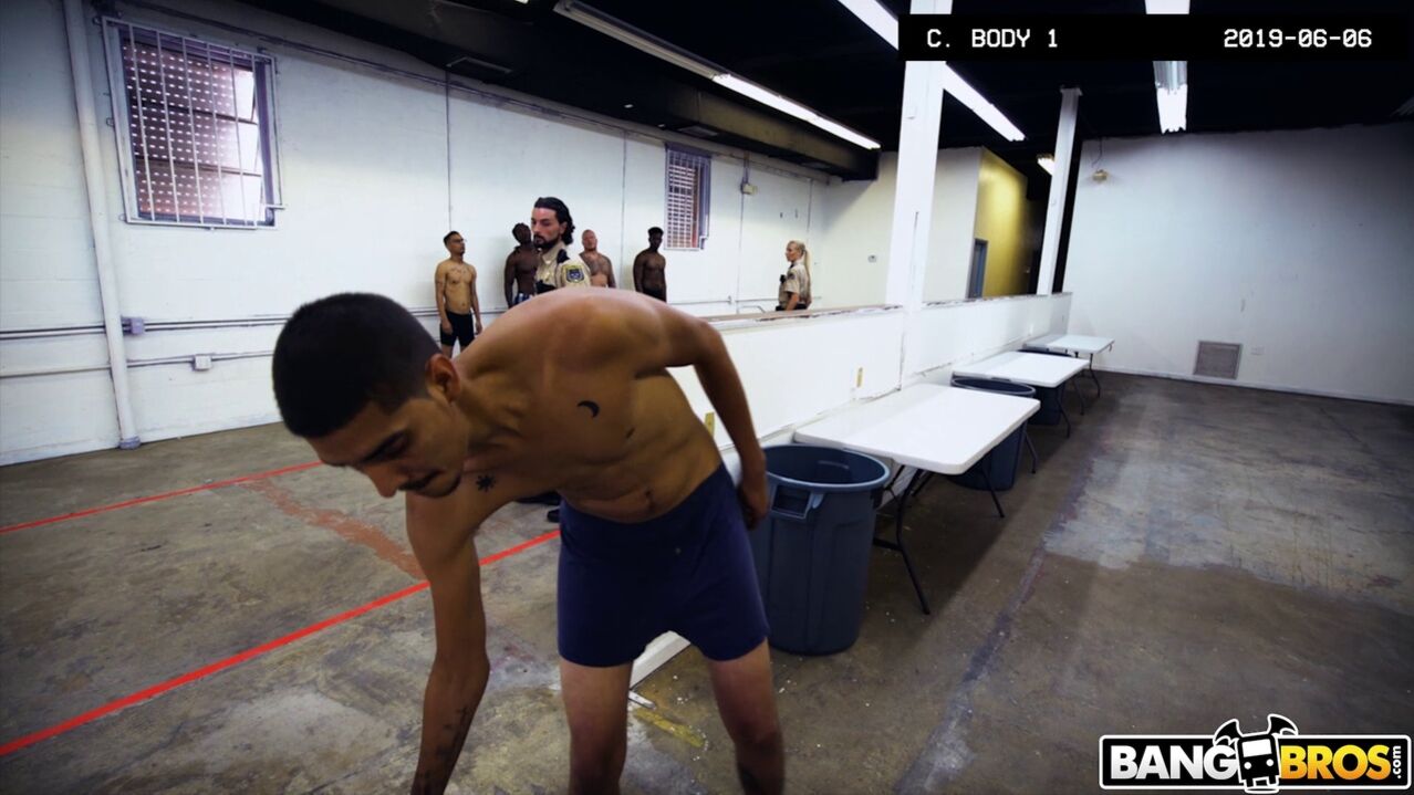 Kailani Kai Fucks Inmate