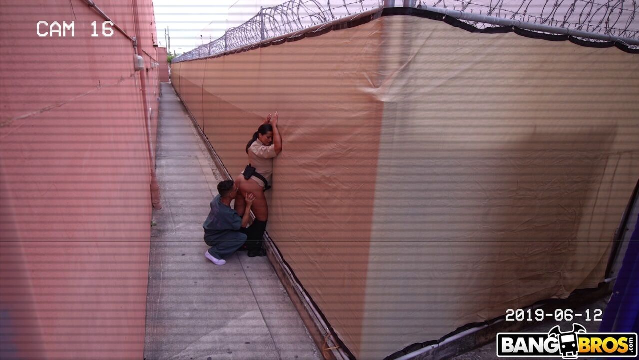 Kailani Kai Fucks Inmate