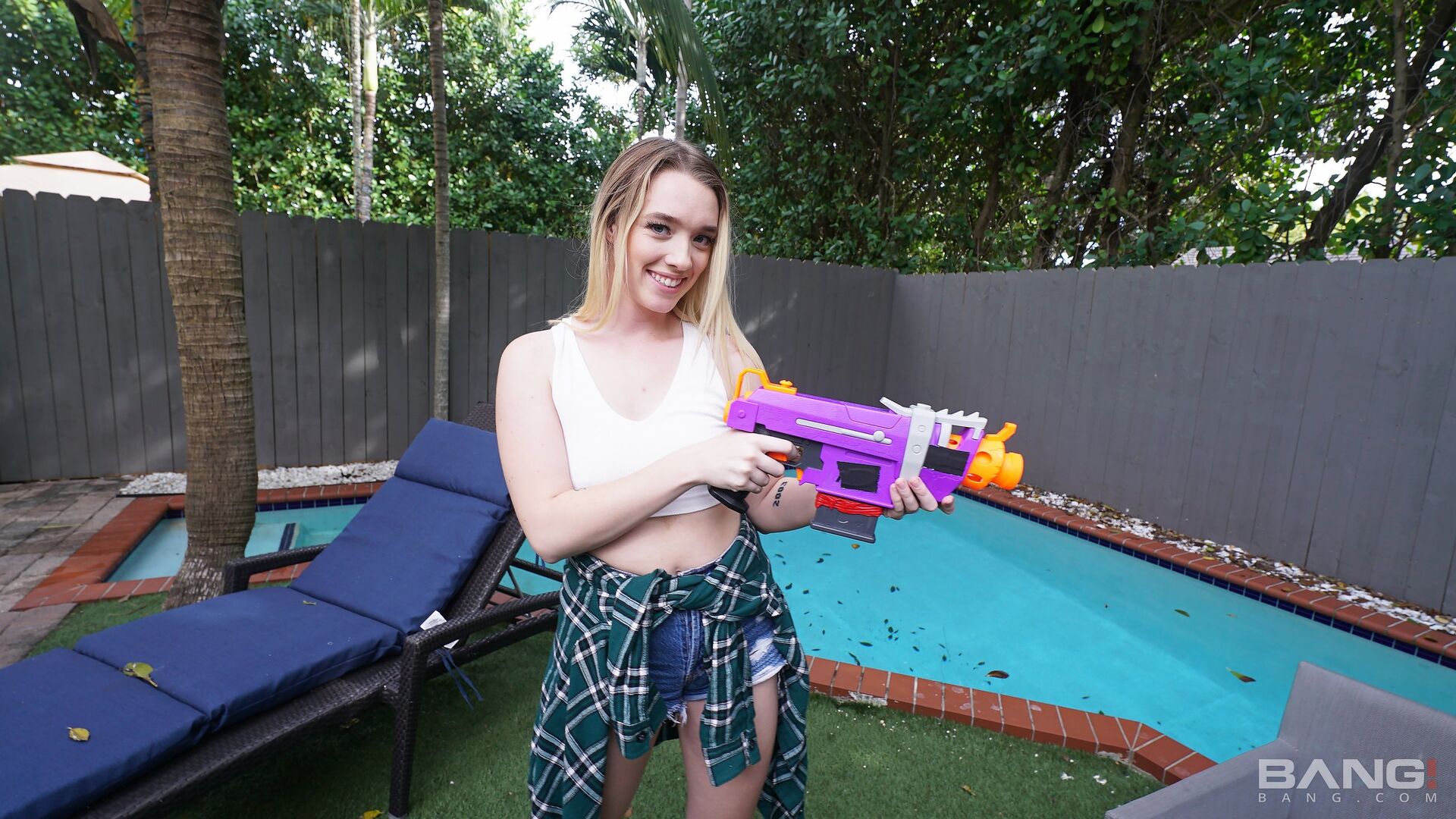 Teen Juliette Mint Takes A Fat Cock Up Her Snatch