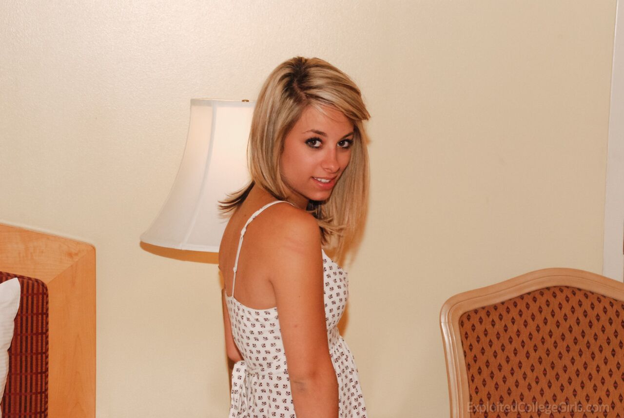 Rochelle 011041