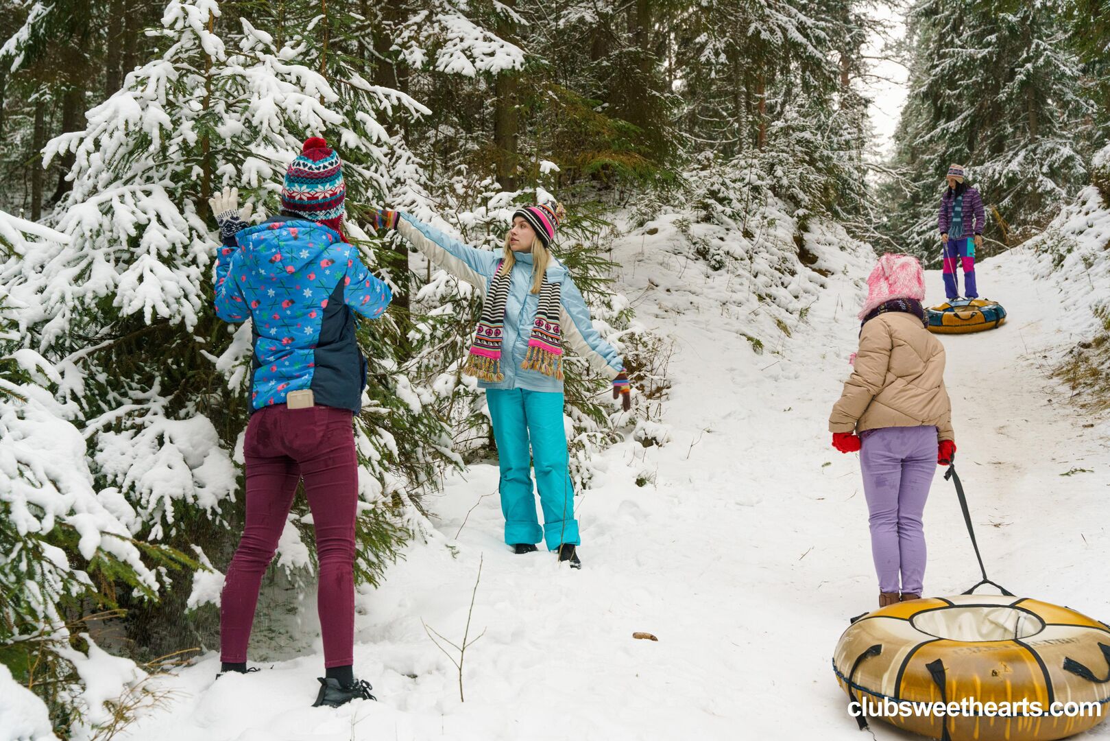 Snow bunnies 4