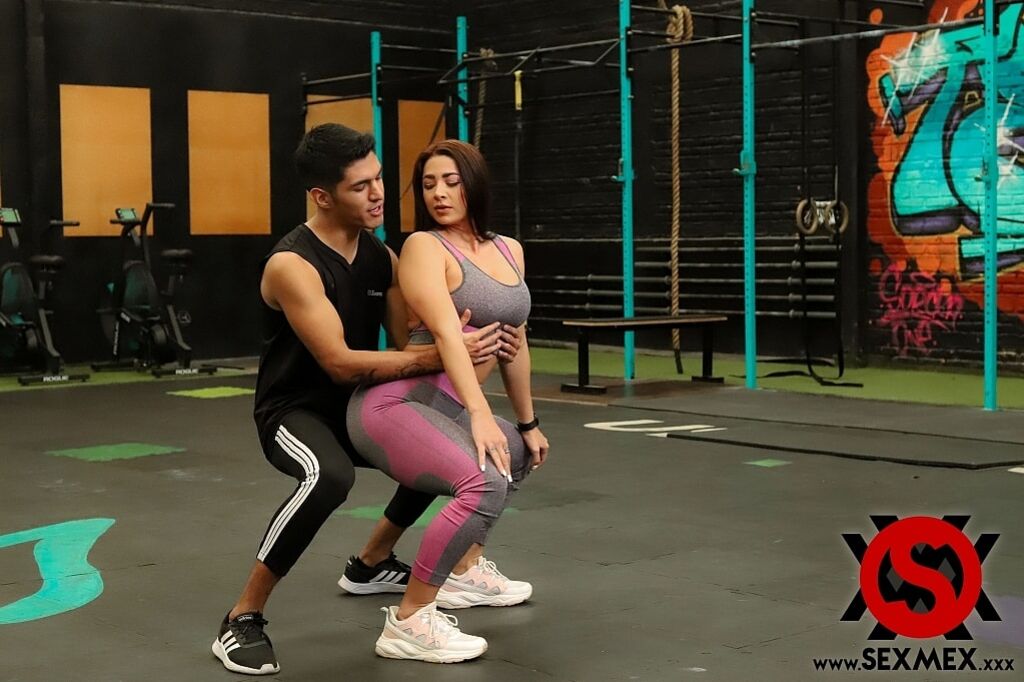 SEXERCISE . SILVANA LEE