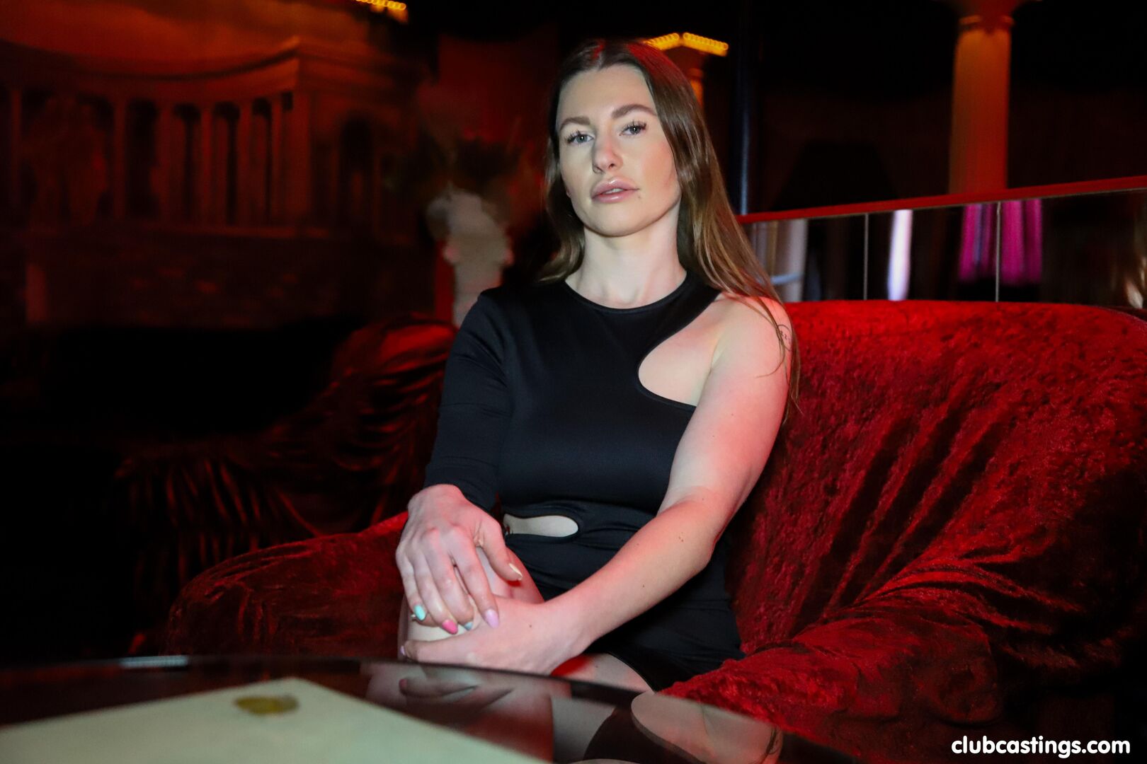 Too sexy be a club girl