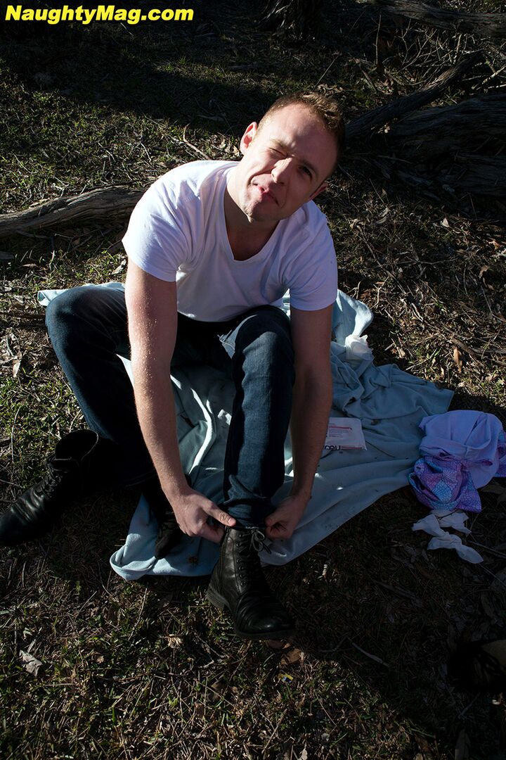 PICNIC PUSSY 0303