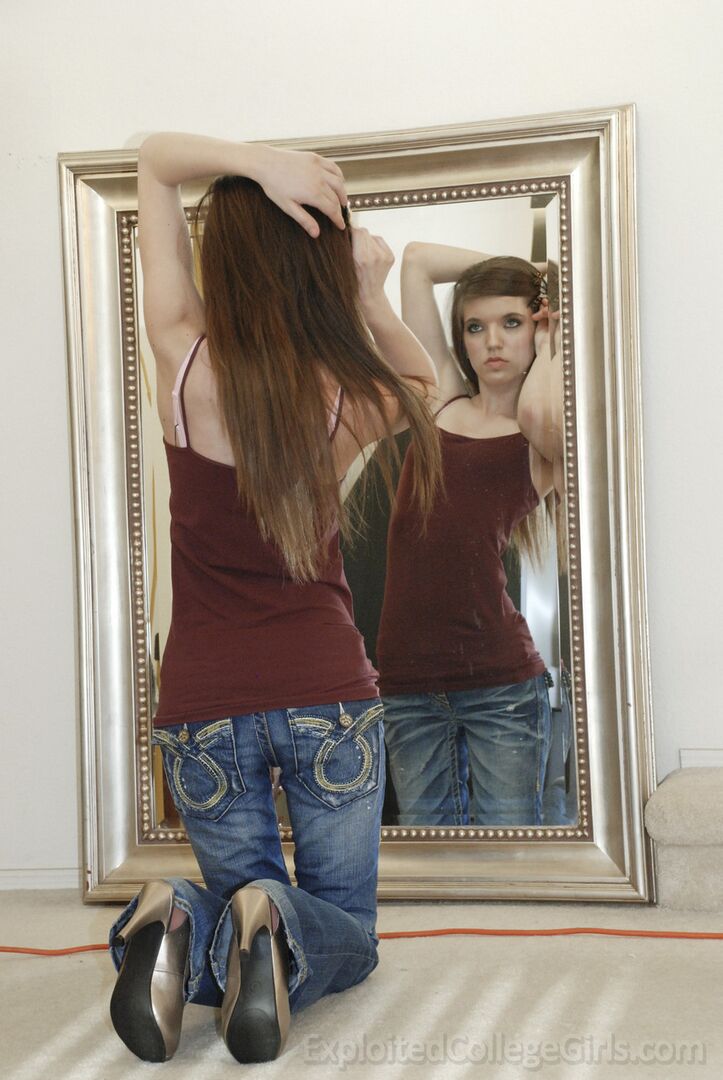 Tria - Behind the Scenes 2708