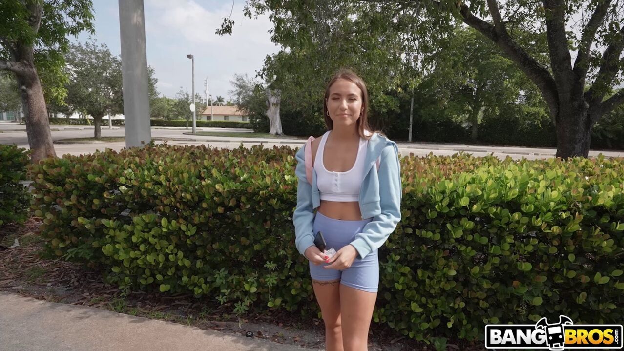 Cute Girl Gets Fucked On The Bus