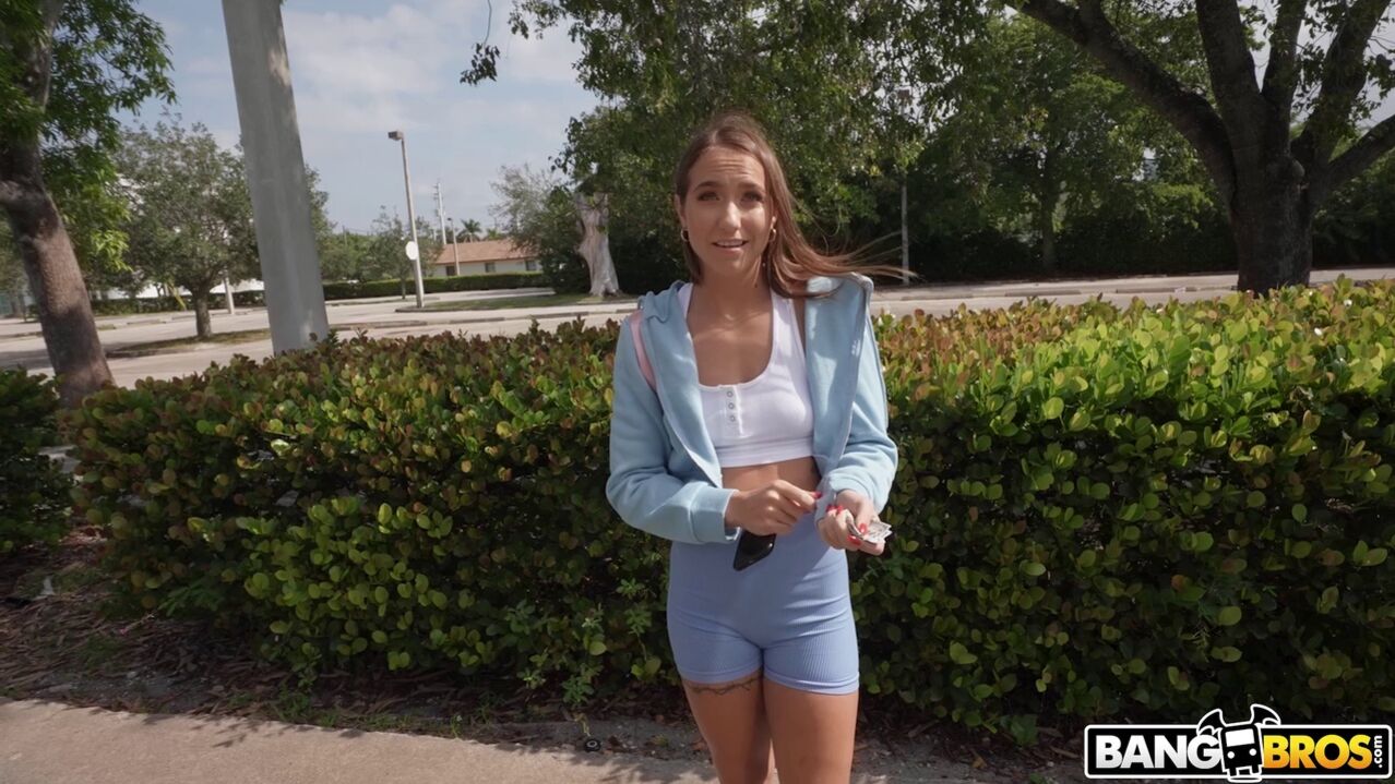 Cute Girl Gets Fucked On The Bus