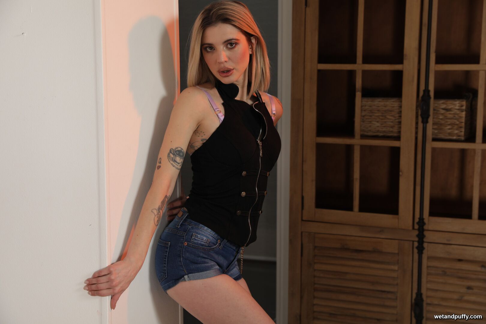 MARTINA MUSA — PERFECTLY PEACHY