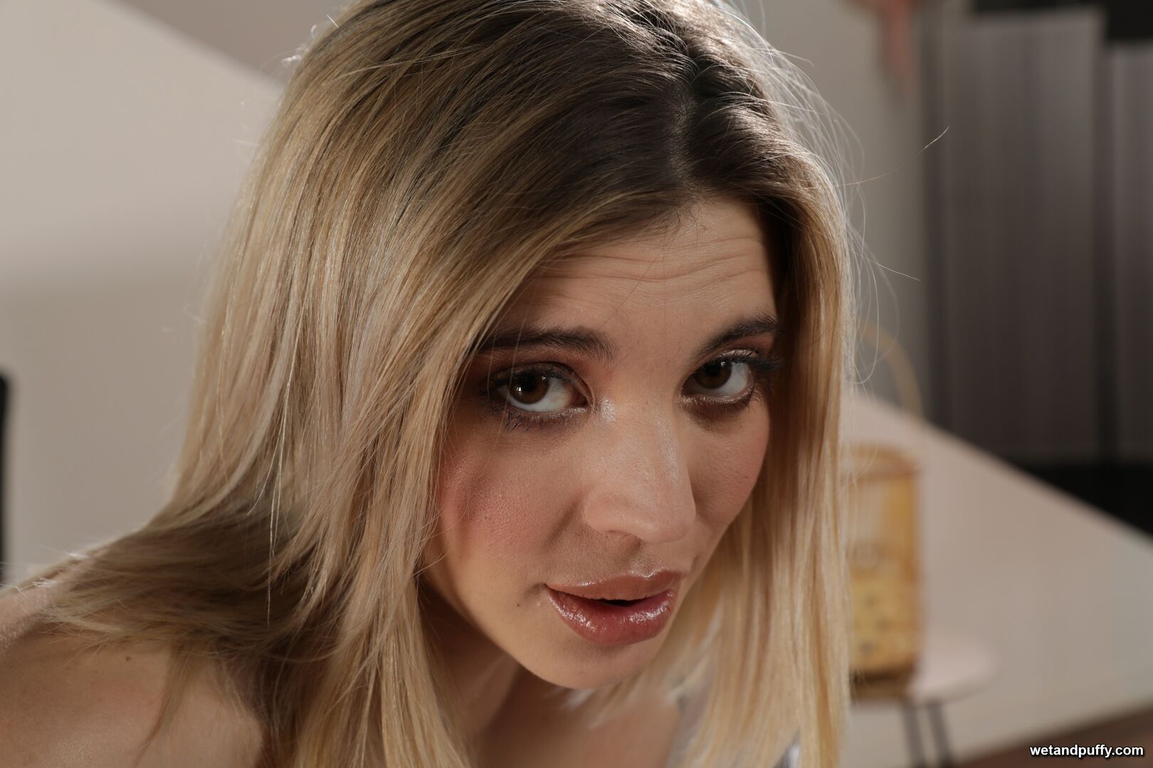 MARTINA MUSA — PERFECTLY PEACHY