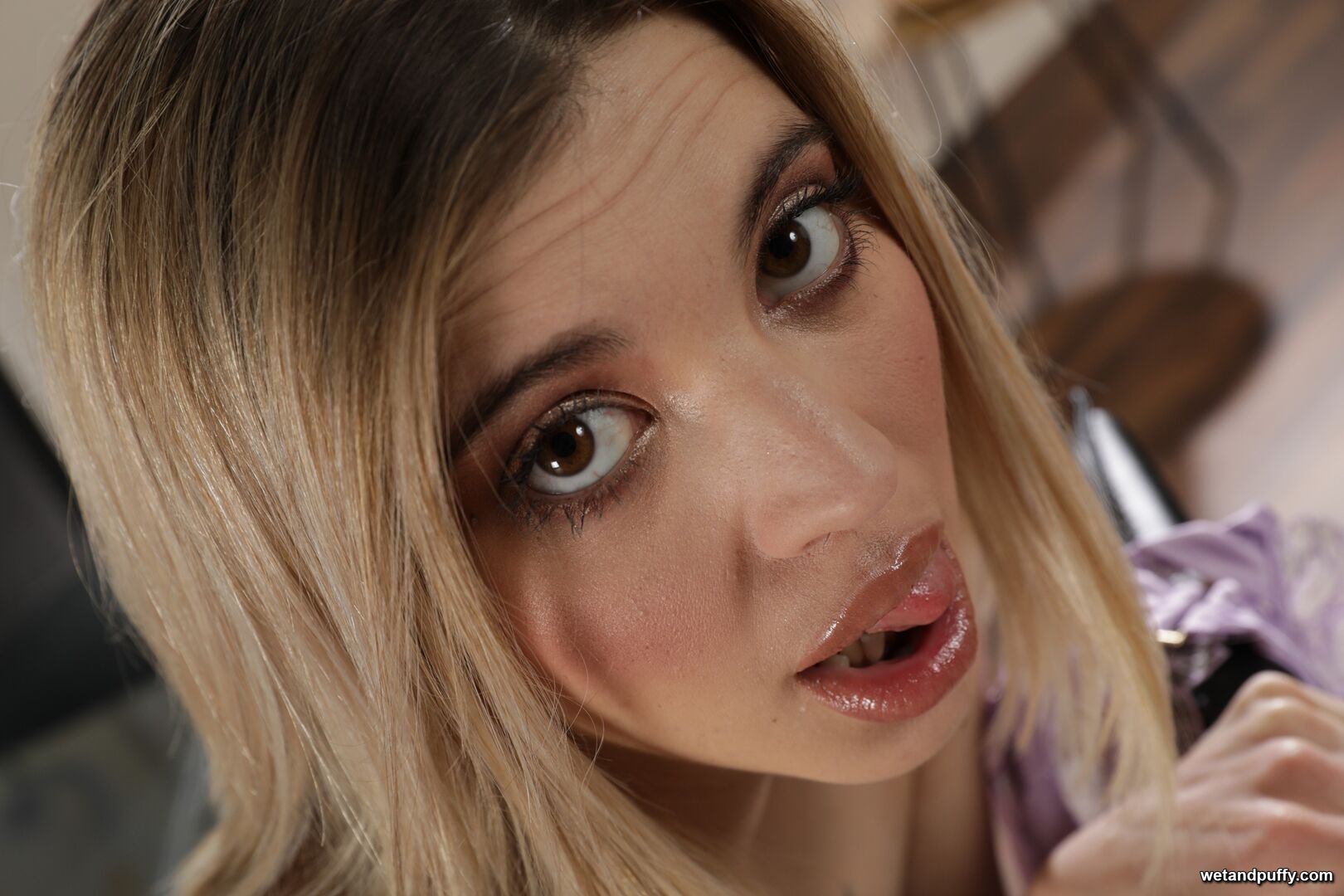 MARTINA MUSA — PERFECTLY PEACHY