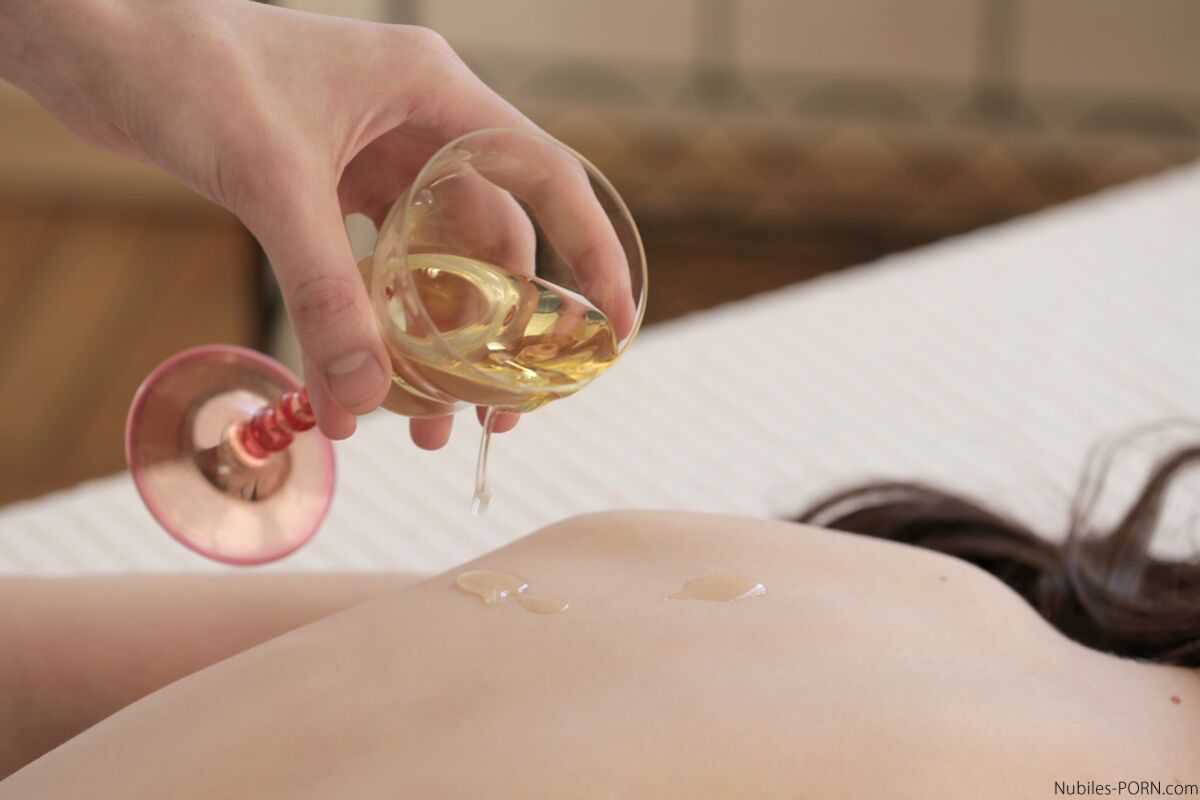 Sensual Oils - S1:E3