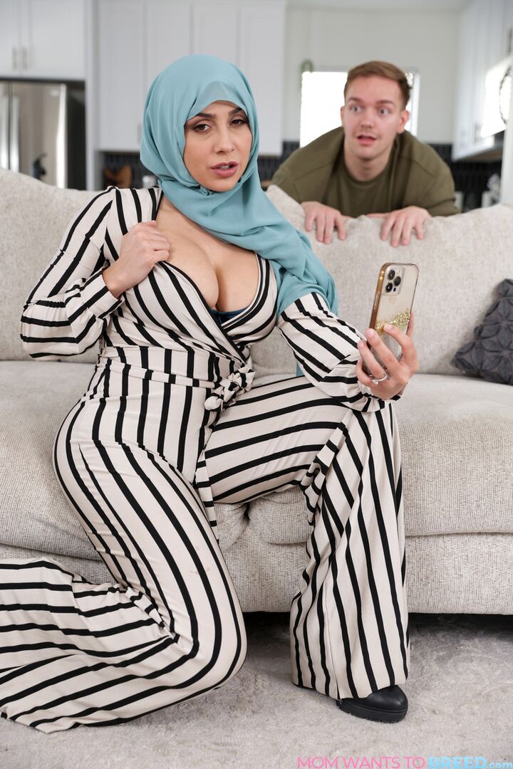 Hijab - Hijab Hunter - S2:E2 photo set - OK.PORN