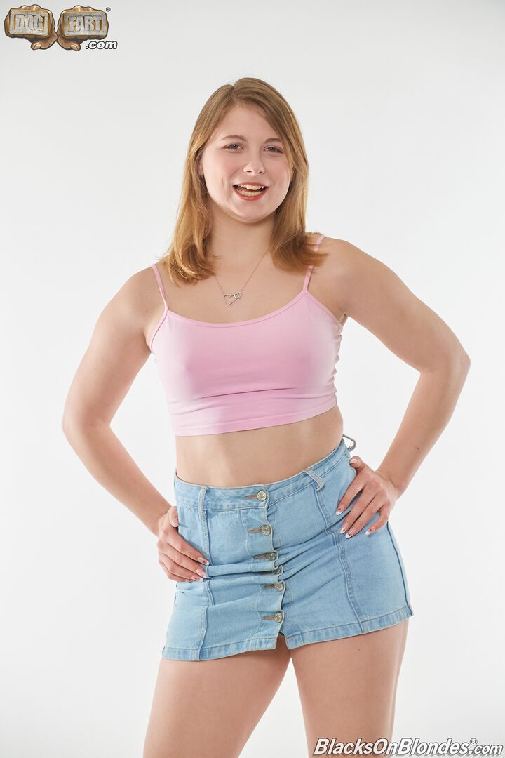 Ginger Grey-BlacksOnBlondes