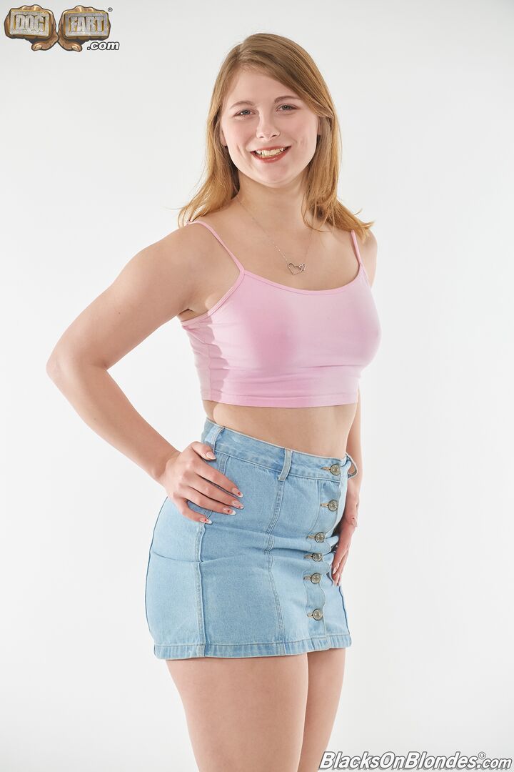 Ginger Grey-BlacksOnBlondes