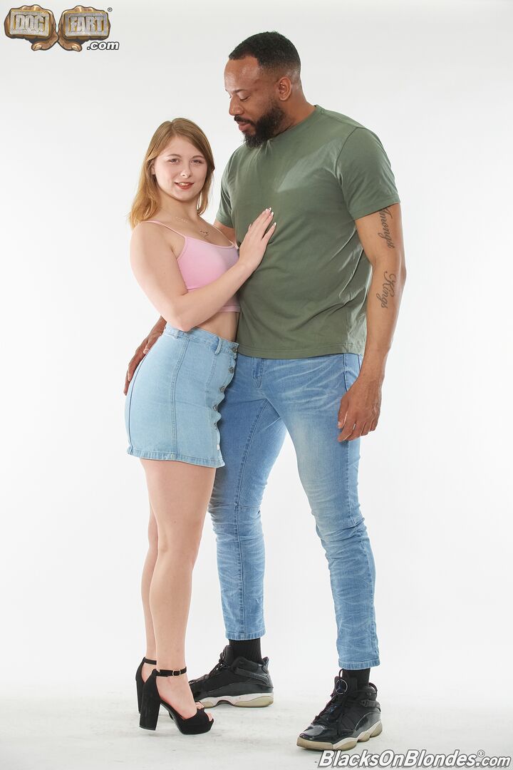 Ginger Grey-BlacksOnBlondes