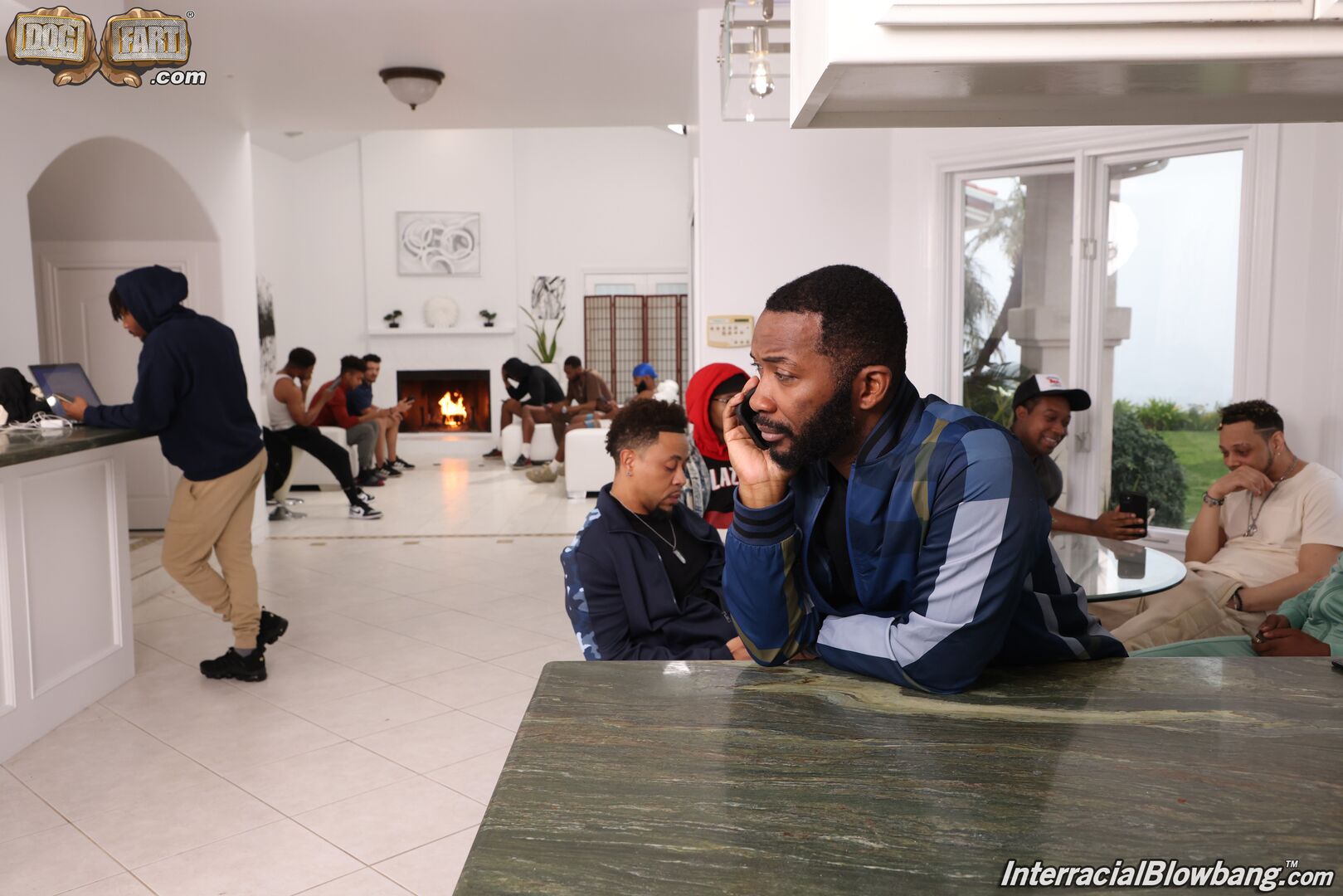 Harley King-InterracialBlowbang