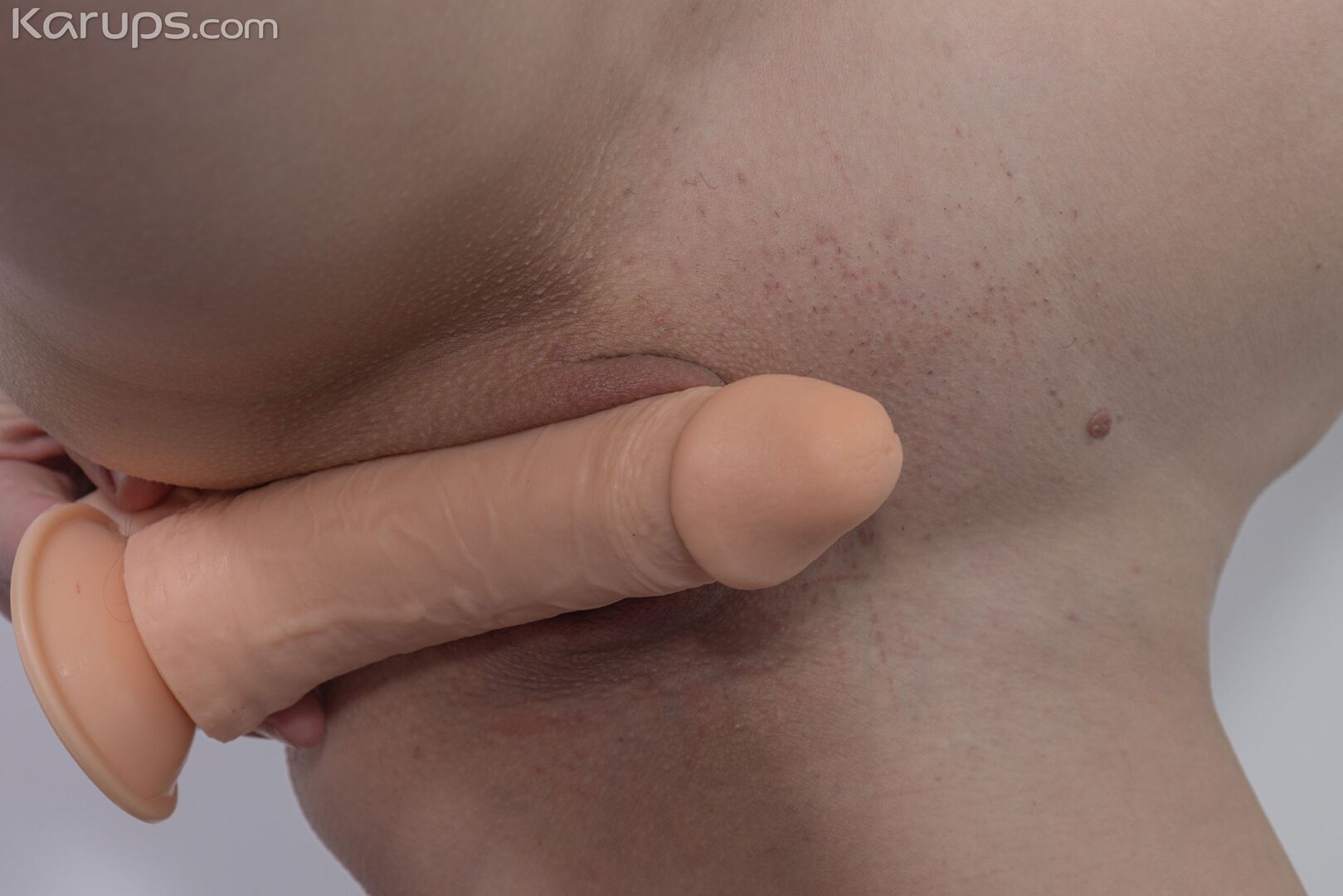 ZLATA'S DILDO SHOW