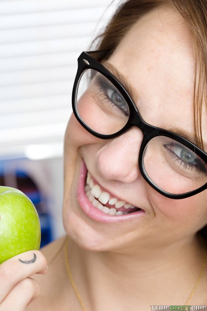 Want To Lick My Apple?