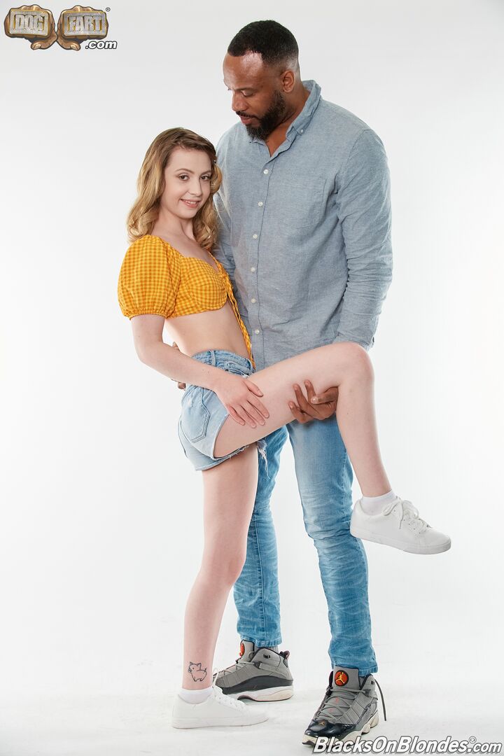 Daisy Bean-BlacksOnBlondes